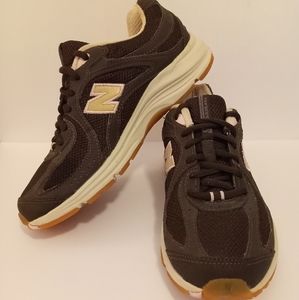 Women's New Balance